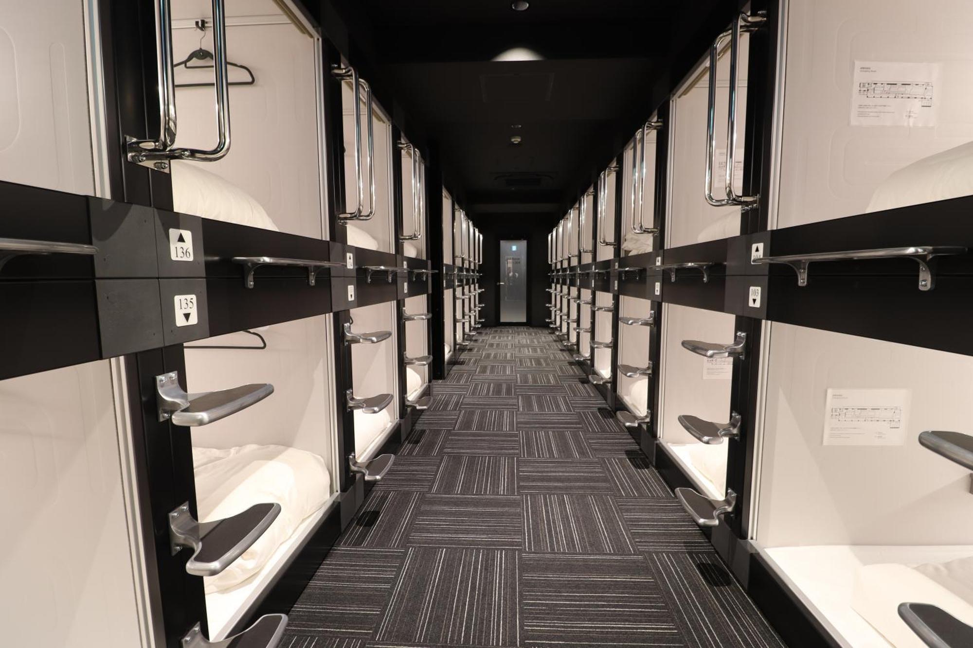 Leo Yu Capsule Hotel Nishifunabashi Extérieur photo