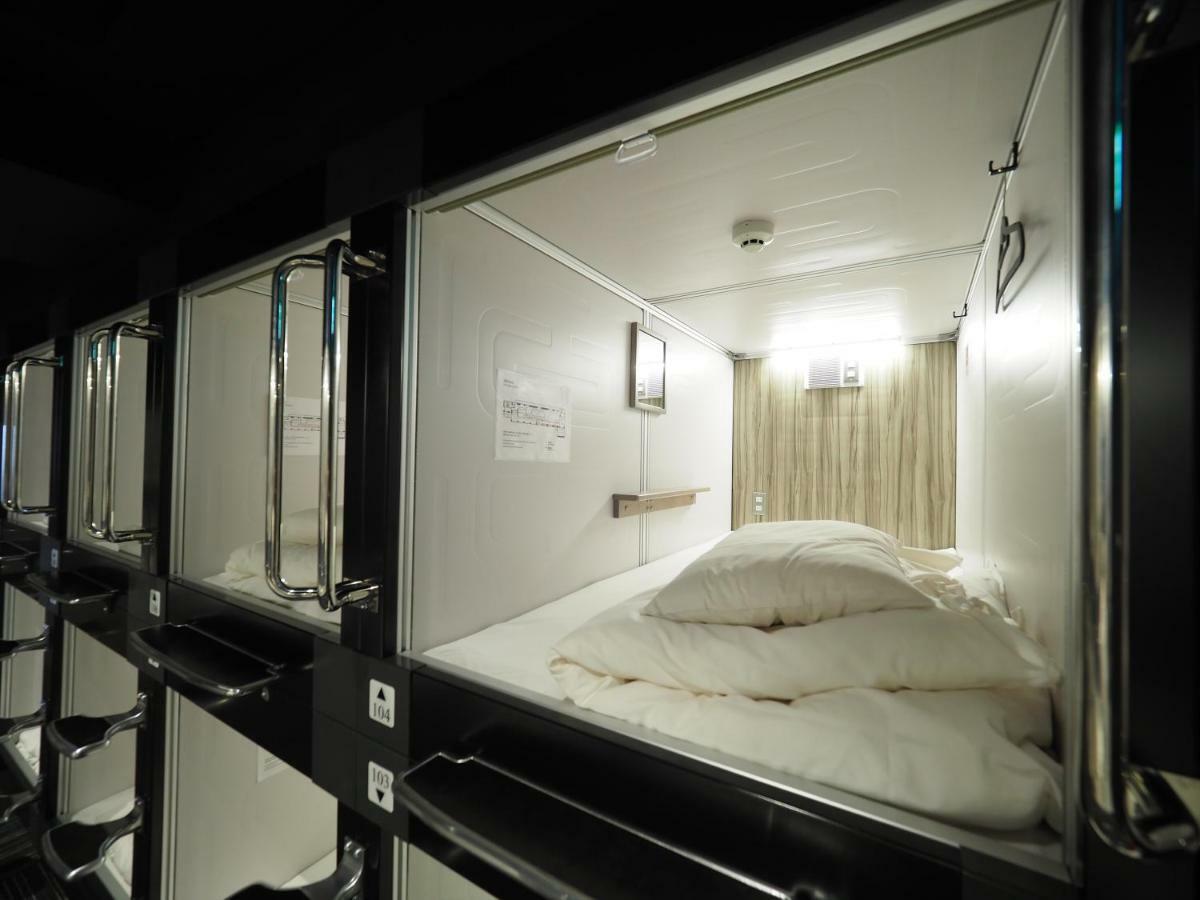 Leo Yu Capsule Hotel Nishifunabashi Extérieur photo