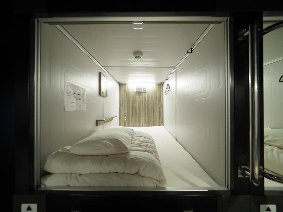 Leo Yu Capsule Hotel Nishifunabashi Extérieur photo