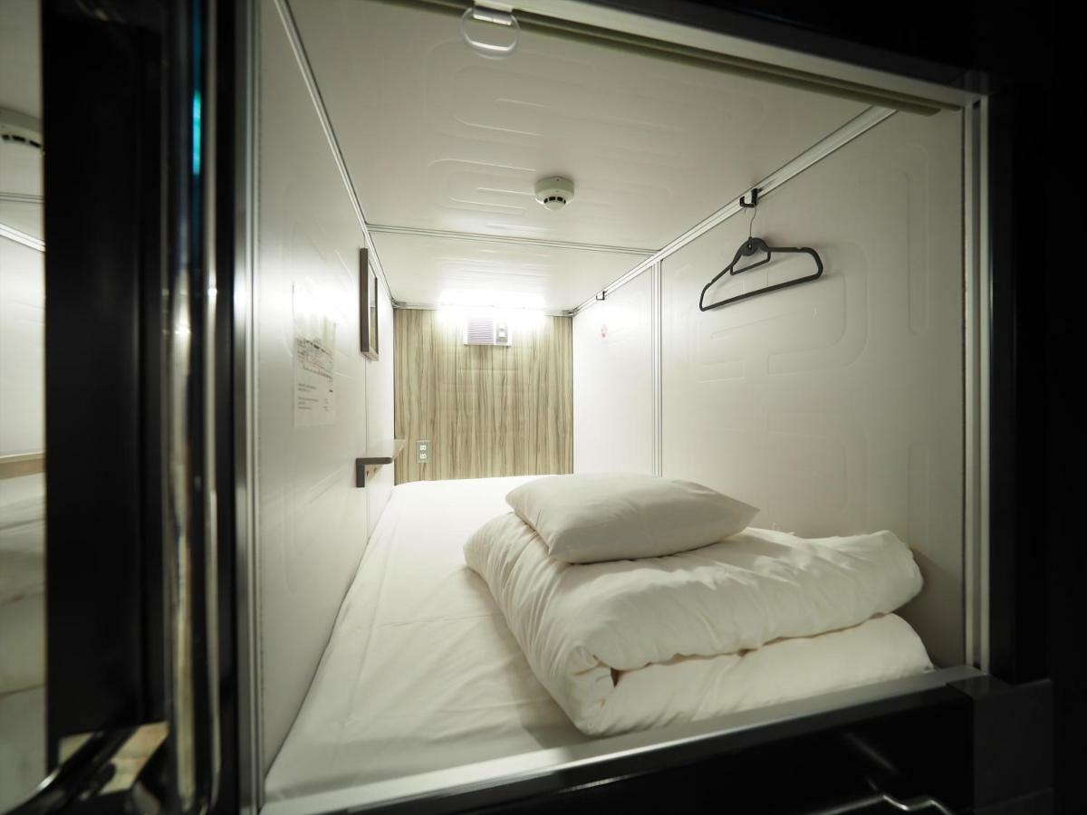 Leo Yu Capsule Hotel Nishifunabashi Extérieur photo