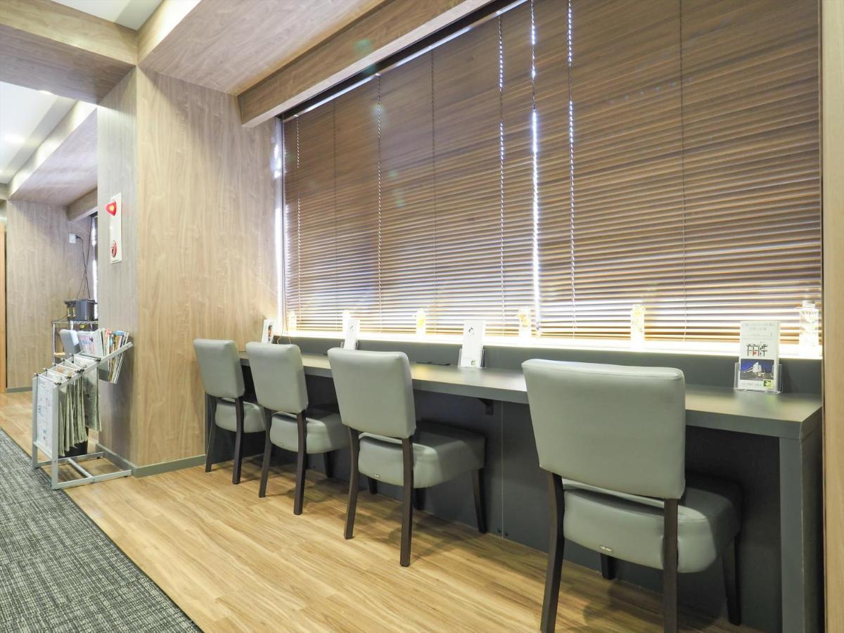 Leo Yu Capsule Hotel Nishifunabashi Extérieur photo